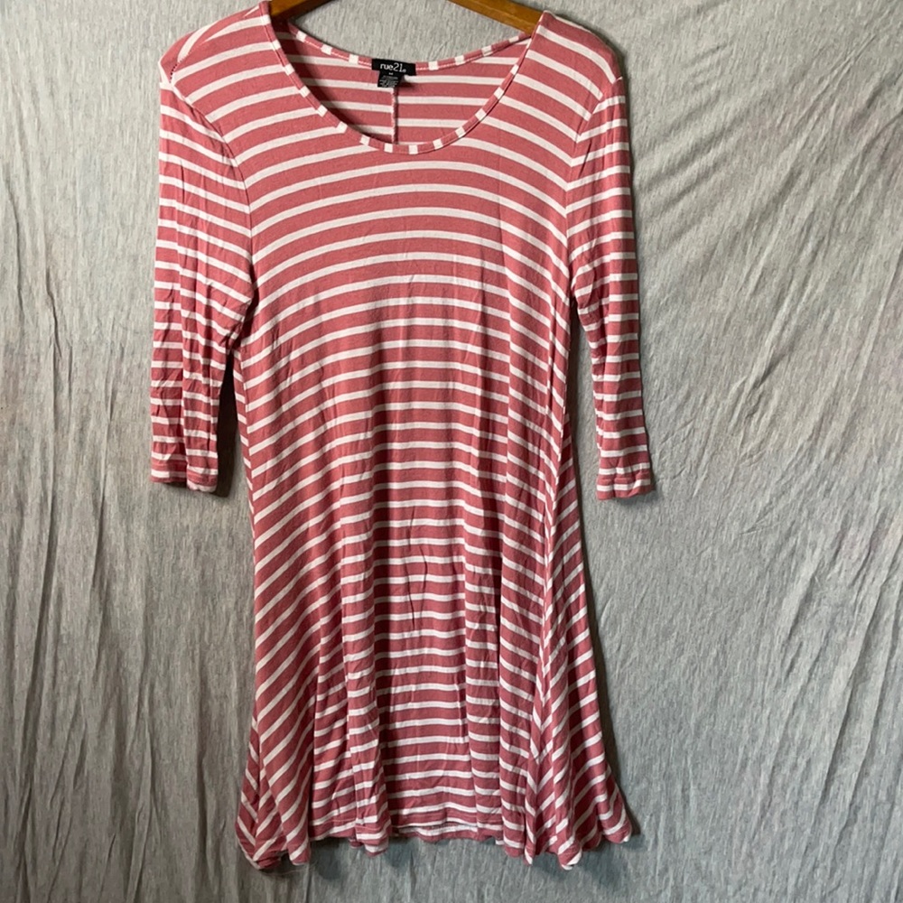 Rue21 T-shirt Striped Dress